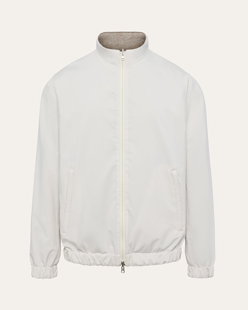Color:Cream